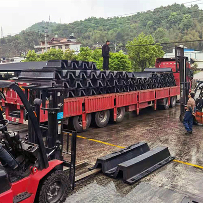 COem έξοχη δύναμη αντίδρασης κιγκλιδωμάτων 1015kN αψίδων θαλάσσια λαστιχένια