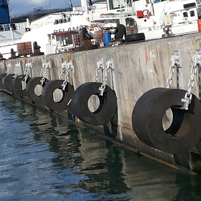 Κυλινδρικό υλικό φυσικού λάστιχου SBR EPDM κιγκλιδωμάτων βαρκών cOem