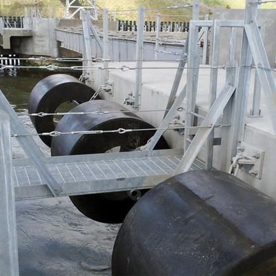 Κυλινδρικό υλικό φυσικού λάστιχου SBR EPDM κιγκλιδωμάτων βαρκών cOem