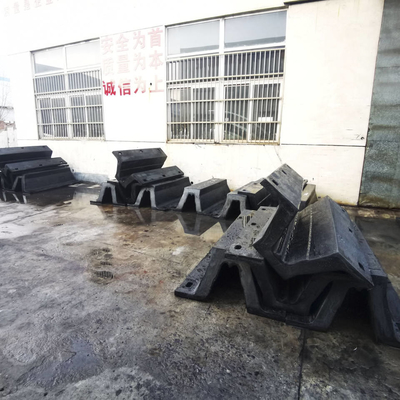 Υψηλή αντίκτυπου αντίστασης συσκευασία παλετών μεγέθους αψίδων λαστιχένια προσαρμοσμένη κιγκλίδωμα