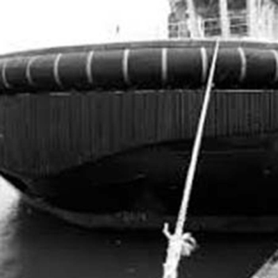 Πιστοποιημένο Bv Tug Boat Fenders Σκάφος προς πλοίο Λειτουργία Fenders Εξαιρετική αντοχή σε αντίκτυπο