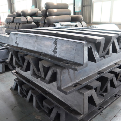 CCS Marine Natural Rubber Arch Fender τύπου V για πλοίο προς αποβάθρα