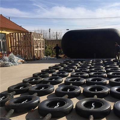 Το Jumbo Fender παρέχει μαξιλάρι κατά τη διάρκεια της προσγείωσης και μειώνει τον θόρυβο κατά τη διάρκεια της πρόσκρουσης