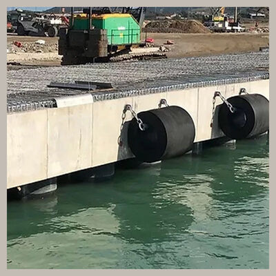 Cylindrical Rubber Fender with High Energy Absorption Low Reaction Force and Long Service Life for Marine Docking
