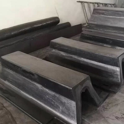 Φεντερ από καουτσούκ για την προστασία του κύτους των θαλάσσιων σκαφών με αντοχή σε ακραίες καιρικές συνθήκες και υψηλή απόδοση ανάκαμψης