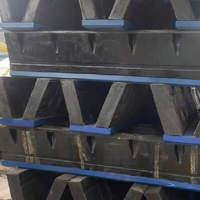 V Type Fender Marine Rubber Fender με υψηλή αντοχή σε κρούση, μεγάλη διάρκεια ζωής και εύκολη εγκατάσταση