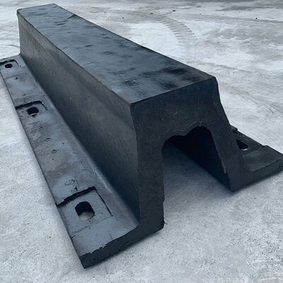 V Type Fender Marine Rubber Fender με υψηλή αντοχή σε κρούση, μεγάλη διάρκεια ζωής και εύκολη εγκατάσταση